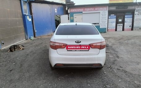 KIA Rio III рестайлинг, 2014 год, 900 000 рублей, 3 фотография