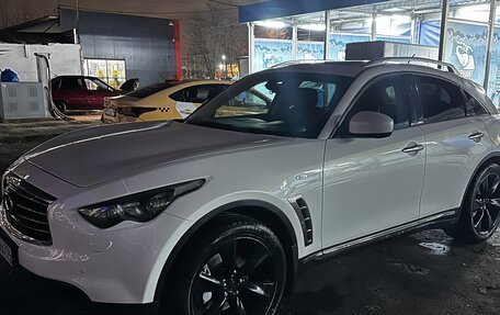 Infiniti FX II, 2011 год, 2 350 000 рублей, 4 фотография
