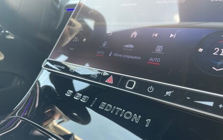 Mercedes-Benz S-Класс AMG, 2023 год, 26 000 000 рублей, 15 фотография