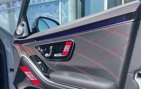 Mercedes-Benz S-Класс AMG, 2023 год, 26 000 000 рублей, 8 фотография