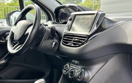 Peugeot 208 II, 2013 год, 499 000 рублей, 15 фотография