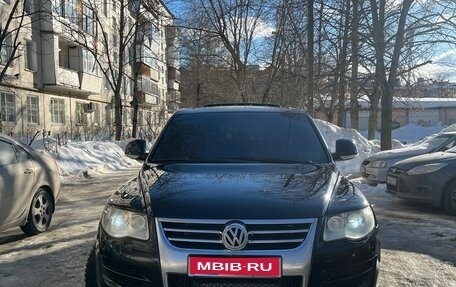 Volkswagen Touareg III, 2007 год, 1 280 000 рублей, 1 фотография