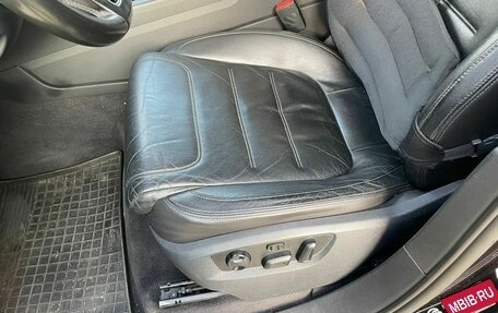 Volkswagen Touareg III, 2011 год, 2 500 000 рублей, 8 фотография