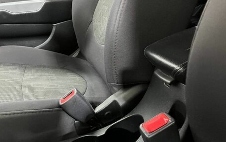 KIA Rio III рестайлинг, 2013 год, 960 000 рублей, 32 фотография