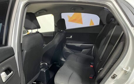 KIA Rio III рестайлинг, 2015 год, 890 000 рублей, 25 фотография