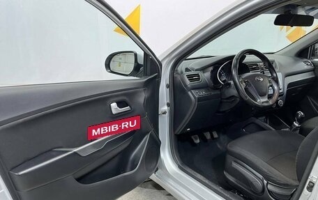 KIA Rio III рестайлинг, 2015 год, 890 000 рублей, 21 фотография