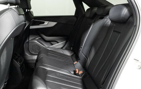 Audi A4, 2019 год, 2 489 898 рублей, 10 фотография