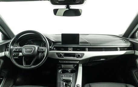 Audi A4, 2019 год, 2 489 898 рублей, 13 фотография