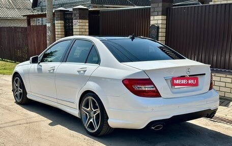 Mercedes-Benz C-Класс, 2012 год, 2 300 000 рублей, 3 фотография