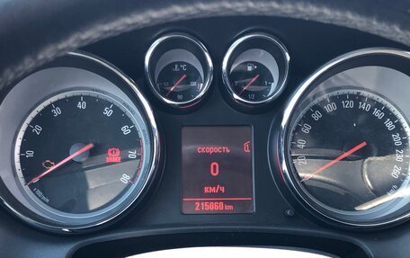 Opel Astra J, 2011 год, 785 000 рублей, 16 фотография