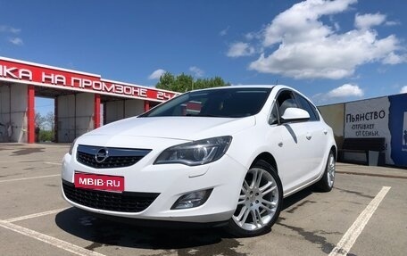 Opel Astra J, 2011 год, 785 000 рублей, 17 фотография