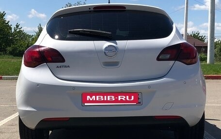 Opel Astra J, 2011 год, 785 000 рублей, 13 фотография