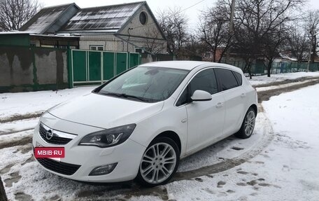 Opel Astra J, 2011 год, 785 000 рублей, 37 фотография