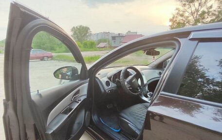 Chevrolet Cruze II, 2013 год, 700 000 рублей, 7 фотография