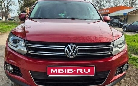 Volkswagen Tiguan I, 2011 год, 1 400 000 рублей, 11 фотография