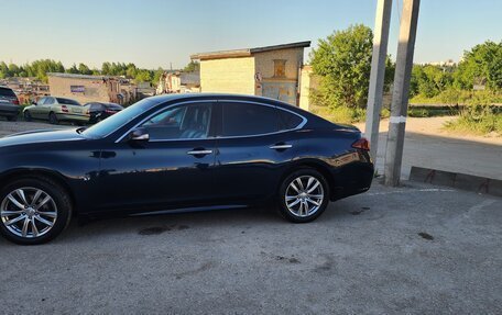 Infiniti Q70 I, 2015 год, 2 140 000 рублей, 3 фотография
