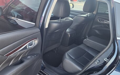 Infiniti Q70 I, 2015 год, 2 140 000 рублей, 6 фотография