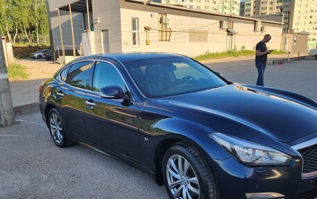 Infiniti Q70 I, 2015 год, 2 140 000 рублей, 2 фотография