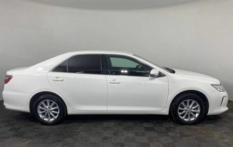 Toyota Camry, 2015 год, 1 550 000 рублей, 4 фотография