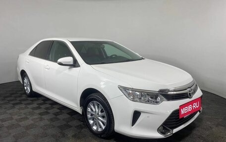 Toyota Camry, 2015 год, 1 550 000 рублей, 3 фотография