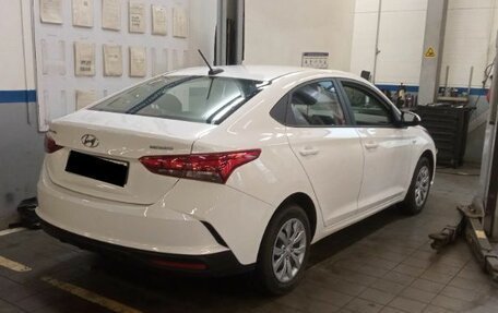 Hyundai Solaris II рестайлинг, 2021 год, 1 659 000 рублей, 3 фотография