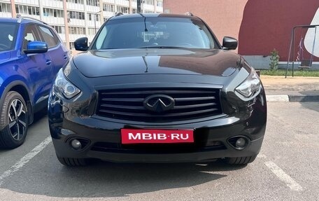 Infiniti FX II, 2013 год, 1 300 000 рублей, 1 фотография