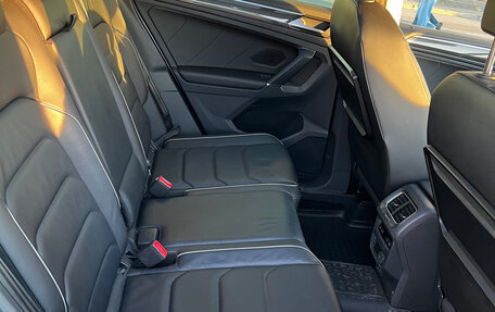 Volkswagen Tiguan II, 2017 год, 2 930 000 рублей, 10 фотография