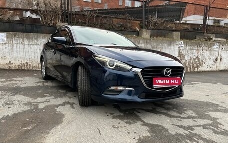 Mazda 3, 2017 год, 1 490 000 рублей, 1 фотография