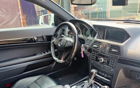 Mercedes-Benz E-Класс, 2010 год, 1 650 000 рублей, 19 фотография