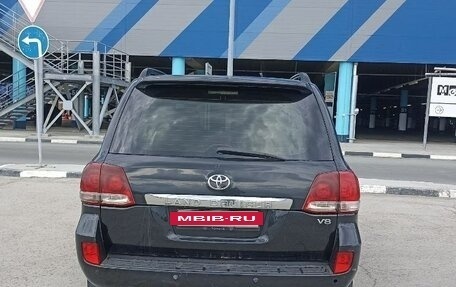 Toyota Land Cruiser 200, 2008 год, 2 050 000 рублей, 13 фотография
