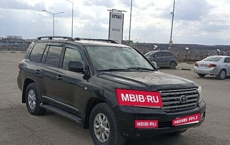 Toyota Land Cruiser 200, 2008 год, 2 050 000 рублей, 21 фотография