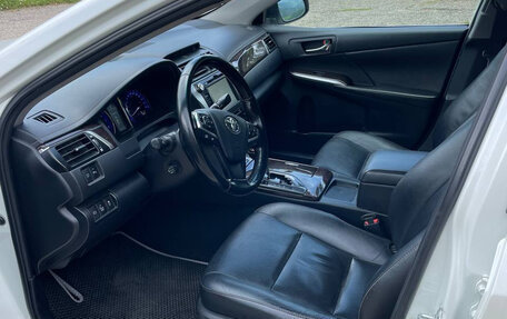 Toyota Camry, 2015 год, 2 000 000 рублей, 16 фотография