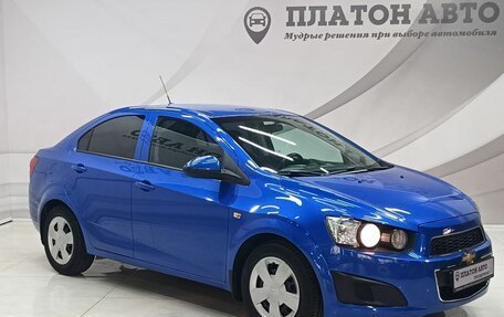 Chevrolet Aveo III, 2012 год, 699 000 рублей, 3 фотография