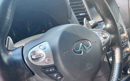 Infiniti FX II, 2013 год, 1 300 000 рублей, 11 фотография
