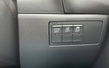Mazda 3, 2017 год, 1 490 000 рублей, 14 фотография