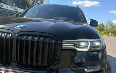 BMW X7, 2020 год, 8 900 000 рублей, 2 фотография