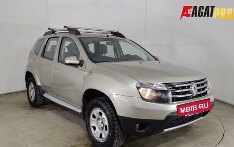 Renault Duster I рестайлинг, 2014 год, 925 000 рублей, 3 фотография