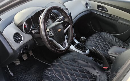 Chevrolet Cruze II, 2013 год, 870 000 рублей, 9 фотография