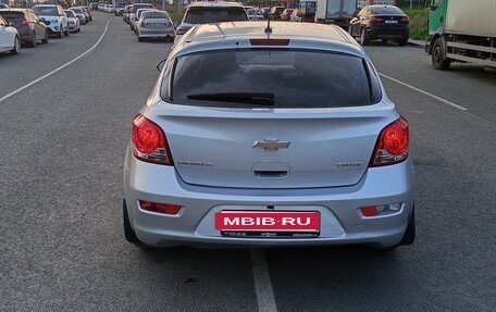 Chevrolet Cruze II, 2013 год, 870 000 рублей, 3 фотография