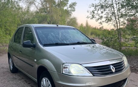 Renault Logan I, 2011 год, 400 000 рублей, 2 фотография