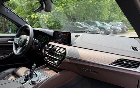 BMW 5 серия, 2019 год, 5 200 000 рублей, 23 фотография