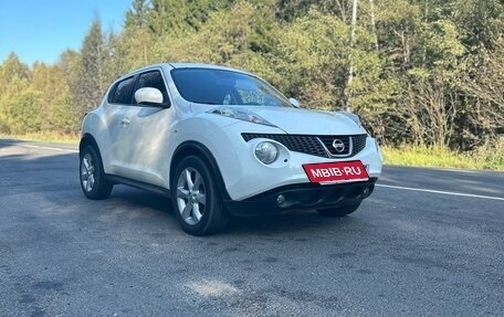Nissan Juke II, 2013 год, 700 000 рублей, 11 фотография