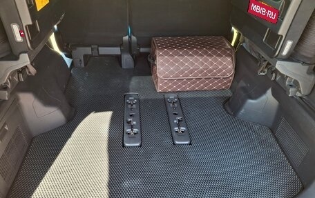 Toyota Vellfire I, 2008 год, 2 370 000 рублей, 34 фотография