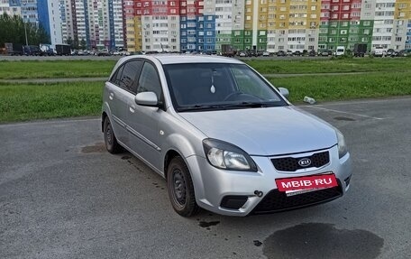KIA Rio II, 2011 год, 550 000 рублей, 3 фотография