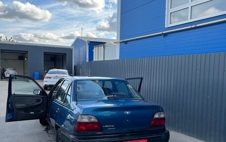 Daewoo Nexia I рестайлинг, 1998 год, 85 000 рублей, 3 фотография