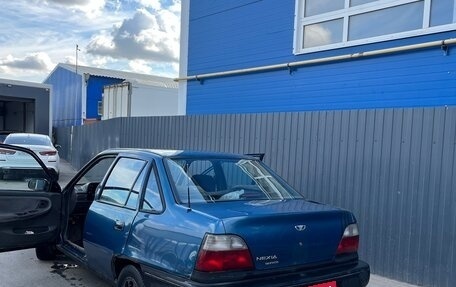 Daewoo Nexia I рестайлинг, 1998 год, 85 000 рублей, 4 фотография