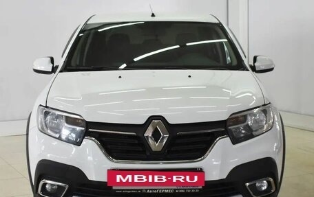 Renault Logan II, 2020 год, 1 075 000 рублей, 2 фотография