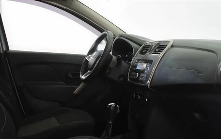 Renault Logan II, 2020 год, 1 075 000 рублей, 12 фотография