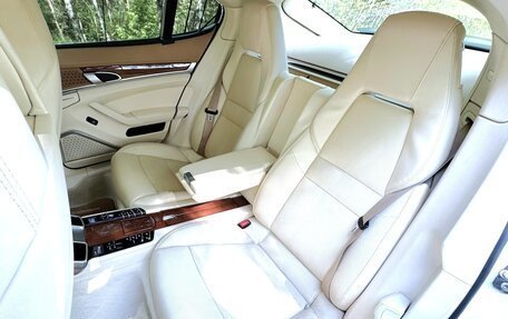 Porsche Panamera II рестайлинг, 2009 год, 2 215 562 рублей, 13 фотография
