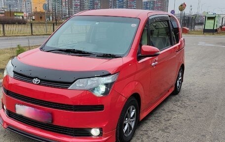 Toyota Spade, 2015 год, 1 030 000 рублей, 2 фотография